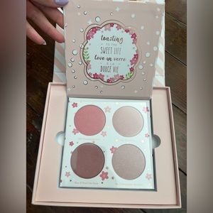 Beauty Bakerie Cotton Candy Champagne Blush Palette